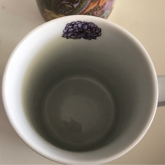 Set of 2 Fine Porcelain Paisley Floral Design Coffee Mugs By Tabletops Unlimited - Picture 12 of 16